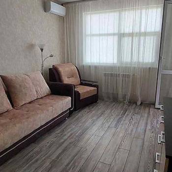 Сдается 1-комнатная квартира, 38 м²