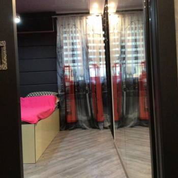 Продается 3-х комнатная квартира, 44 м²