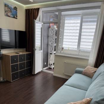 Сдается 1-комнатная квартира, 35 м²