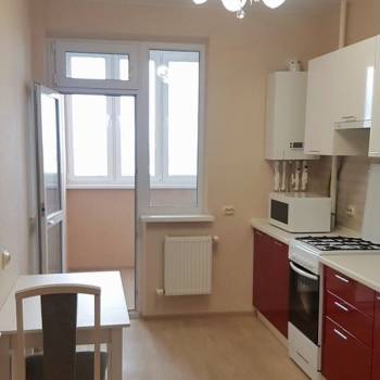 Сдается 1-комнатная квартира, 40 м²
