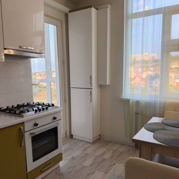 Сдается 1-комнатная квартира, 35 м²