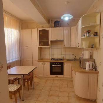 Сдается 2-х комнатная квартира, 67 м²