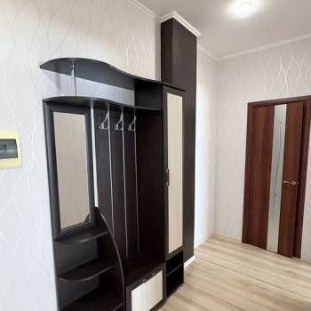 Сдается 1-комнатная квартира, 46 м²