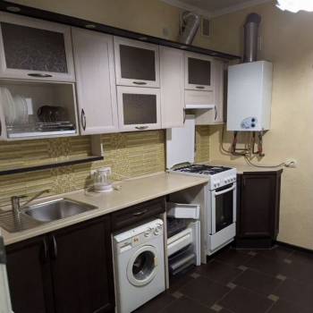 Сдается 1-комнатная квартира, 43 м²