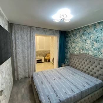 Сдается Многокомнатная квартира, 85 м²