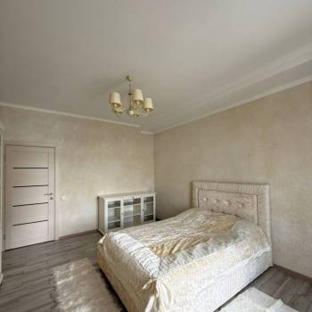 Сдается 1-комнатная квартира, 47 м²