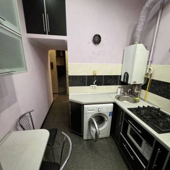 Сдается 1-комнатная квартира, 35 м²