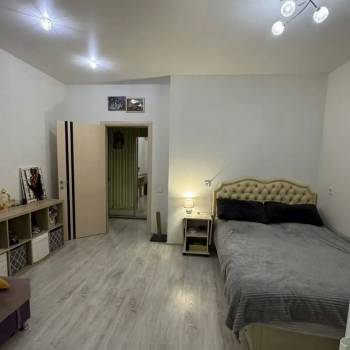 Сдается 1-комнатная квартира, 42 м²