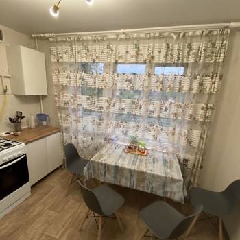 Сдается Многокомнатная квартира, 68,6 м²