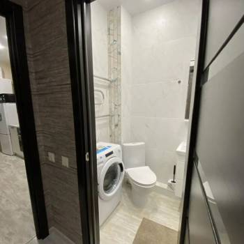 Продается 1-комнатная квартира, 37 м²