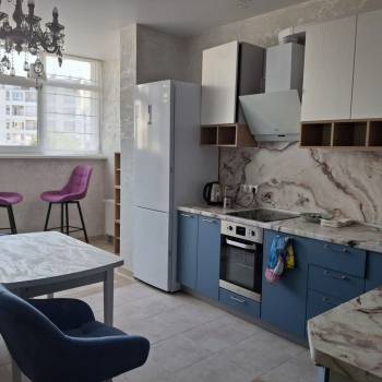 Сдается 1-комнатная квартира, 52,5 м²