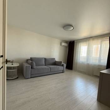 Продается 2-х комнатная квартира, 60,4 м²