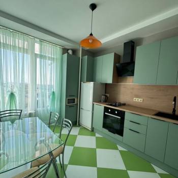 Сдается 1-комнатная квартира, 38 м²