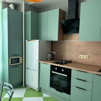 Сдается 1-комнатная квартира, 38 м²