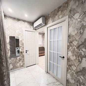 Сдается 1-комнатная квартира, 49 м²