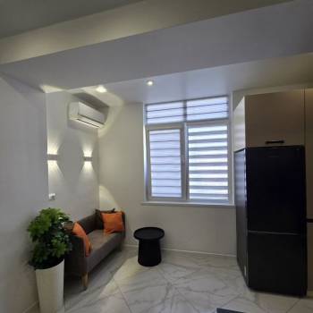 Сдается 1-комнатная квартира, 52 м²