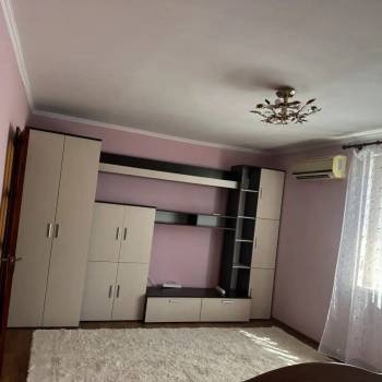 Сдается 2-х комнатная квартира, 60 м²