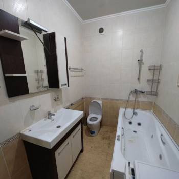 Сдается 1-комнатная квартира, 50 м²