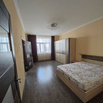 Сдается 1-комнатная квартира, 50 м²