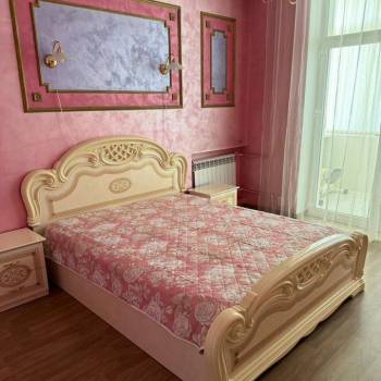 Сдается Многокомнатная квартира, 110 м²