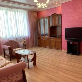 Сдается Многокомнатная квартира, 110 м²