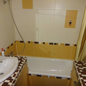 Сдается 2-х комнатная квартира, 60 м²