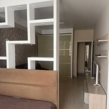 Сдается 1-комнатная квартира, 50 м²