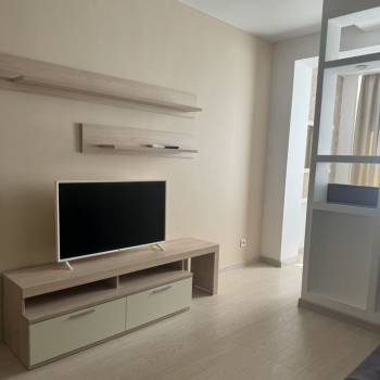 Сдается 1-комнатная квартира, 50 м²