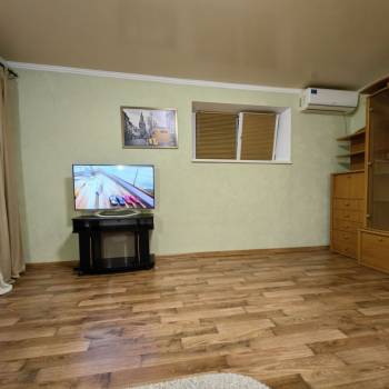 Сдается 2-х комнатная квартира, 55 м²