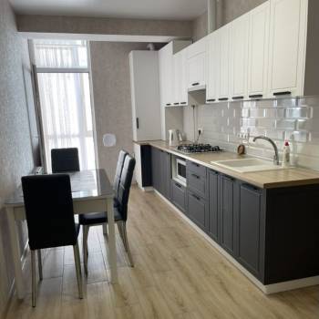 Сдается 1-комнатная квартира, 48 м²
