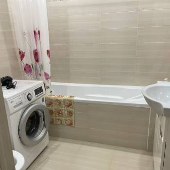 Сдается 1-комнатная квартира, 48 м²