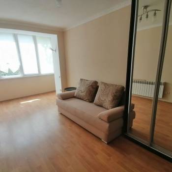 Сдается Многокомнатная квартира, 80 м²