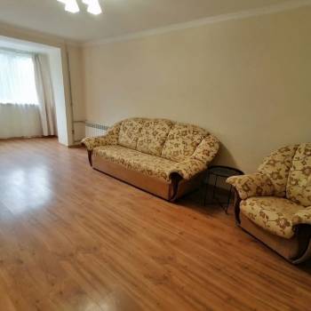 Сдается Многокомнатная квартира, 80 м²