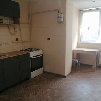 Сдается Многокомнатная квартира, 80 м²
