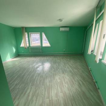 Сдается Нежилое помещение, 100 м²