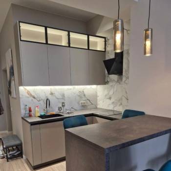 Сдается 1-комнатная квартира, 42 м²