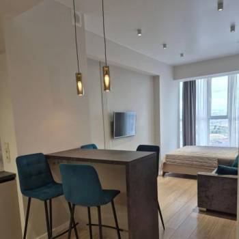 Сдается 1-комнатная квартира, 42 м²