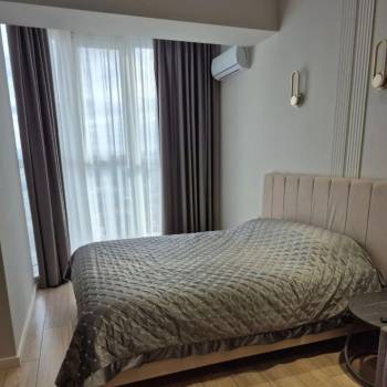 Сдается 1-комнатная квартира, 42 м²