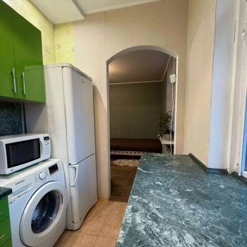 Сдается 1-комнатная квартира, 35 м²
