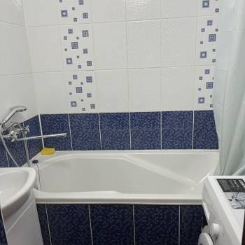 Сдается Многокомнатная квартира, 68 м²