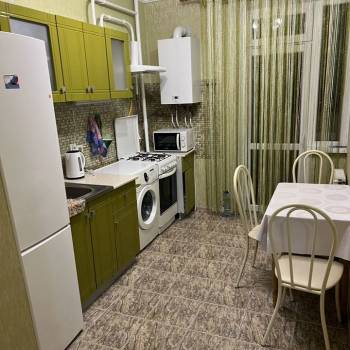 Сдается 1-комнатная квартира, 39 м²