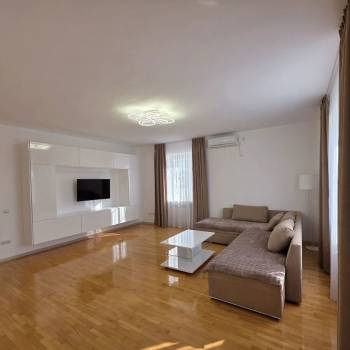 Сдается Многокомнатная квартира, 95 м²