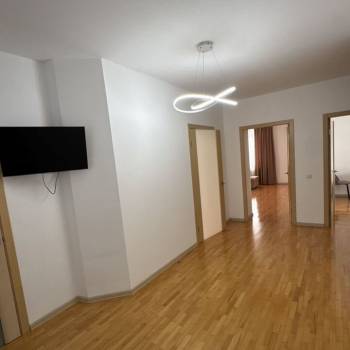 Сдается Многокомнатная квартира, 95 м²