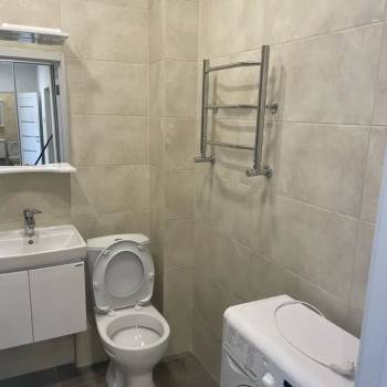 Сдается 1-комнатная квартира, 39 м²