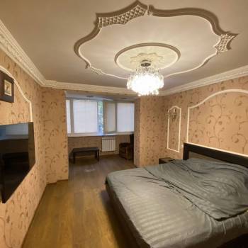 Сдается Многокомнатная квартира, 60 м²