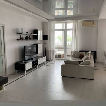 Сдается Многокомнатная квартира, 97 м²