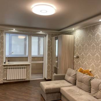 Сдается Многокомнатная квартира, 70 м²