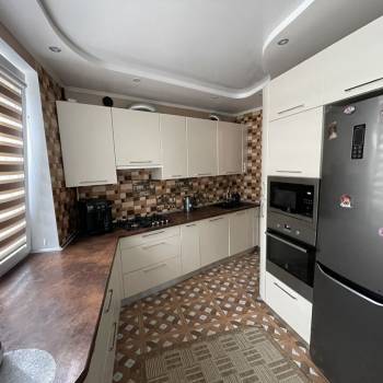Сдается Многокомнатная квартира, 70 м²
