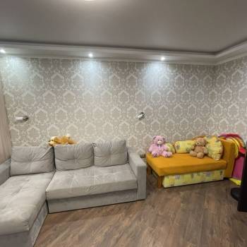Сдается Многокомнатная квартира, 70 м²