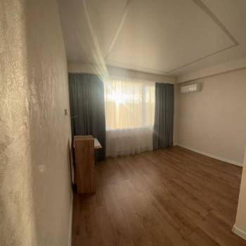 Сдается Многокомнатная квартира, 75 м²